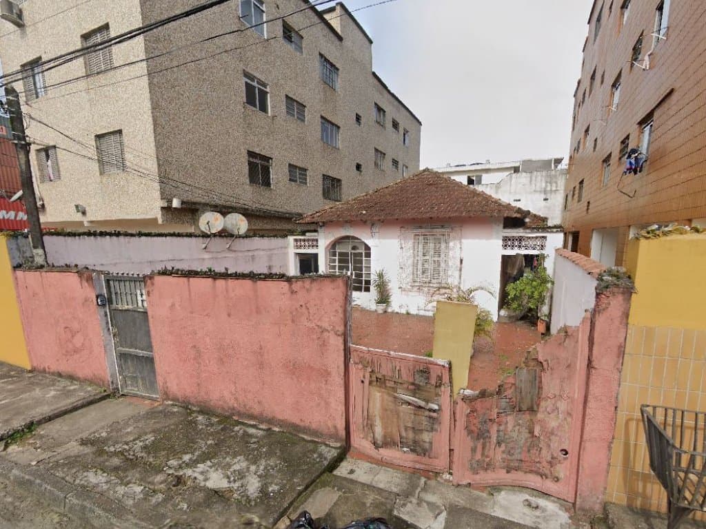 Foto 3 de 3: Casa em leilão em Santos - SP — Casa - Macuco - Santos - SP