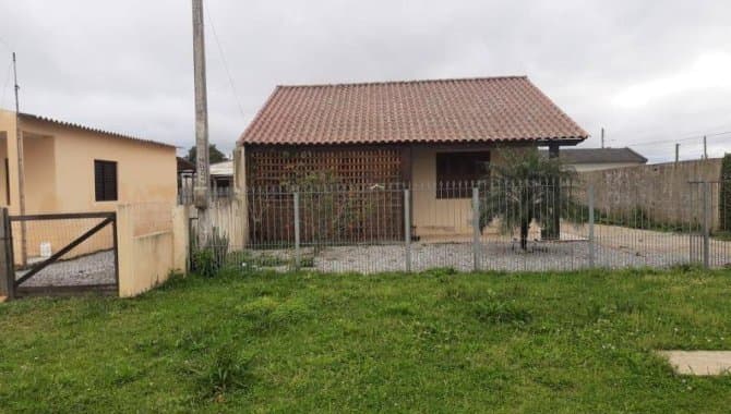 Foto 1 de 9: Casa em leilão em Pelotas - RS — Casa 68 m² - Três Vendas - Pelotas - RS