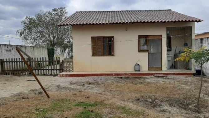Foto 6 de 9: Casa em leilão em Pelotas - RS — Casa 68 m² - Três Vendas - Pelotas - RS