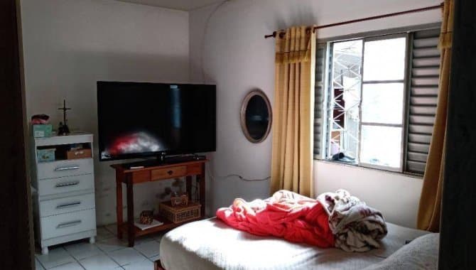Foto 5 de 10: Casa em leilão em Taubaté - SP — Casa, Padrão, 0 Vaga(S) de Garagem