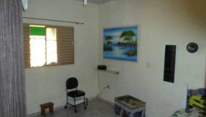 Foto 6 de 19: Casa em leilão em Ipuã - SP — Casa, Padrão, 1 Vaga(S) de Garagem