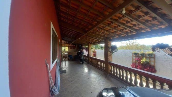 Foto 5 de 14: Casa em leilão em Suzano - SP — Casa, Padrão, 1 Vaga(S) de Garagem