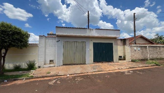 Foto 13 de 16: Casa em leilão em Jardinópolis - SP — Casa, Padrão, 1 Vaga(S) de Garagem