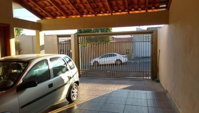 Foto 10 de 15: Casa em leilão em Presidente Prudente - SP — Casa, Padrão, 1 Vaga(S) de Garagem