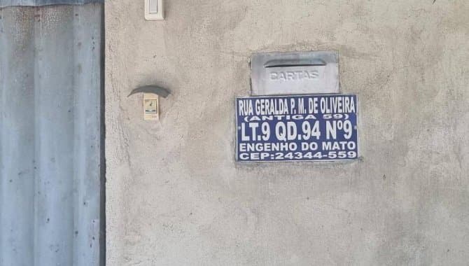 Foto 3 de 3: Casa em leilão em Niterói - RJ — Casa, Padrão, 0 Vaga(S) de Garagem