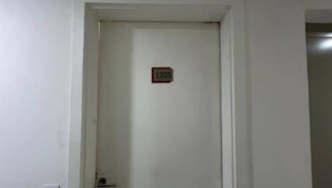 Foto 10 de 14: Apartamento em leilão em Macaé - RJ — Apartamento, Padrão, 1 Vaga(S) de Garagem