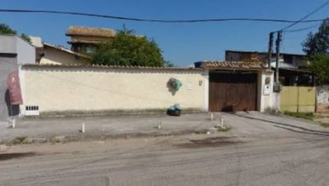 Casa em leilão em Itaboraí - RJ — Casa 257 m² - Outeiro das Pedras - Itaboraí - RJ