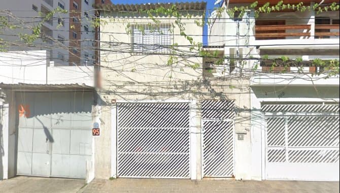 Foto 1 de 5: Casa em leilão em São Paulo - SP — Casa 206 m² (próx. à Av. Doutor Ricardo Jafet) - Vila Gumercindo - São Paulo - SP
