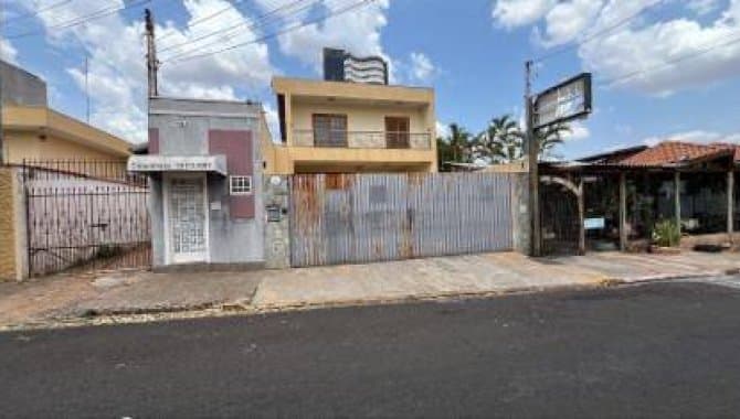 Foto 3 de 15: Casa em leilão em Bauru - SP — Casa 210 m² - Vila Samaritana - Bauru - SP