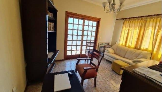 Foto 6 de 15: Casa em leilão em Bauru - SP — Casa 210 m² - Vila Samaritana - Bauru - SP
