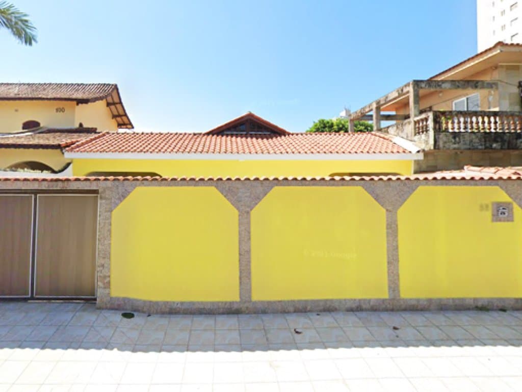 Foto 2 de 10: Casa em leilão em Praia Grande - SP — Casa no Litoral 220 m² - Balneário Flórida - Praia Grande - SP