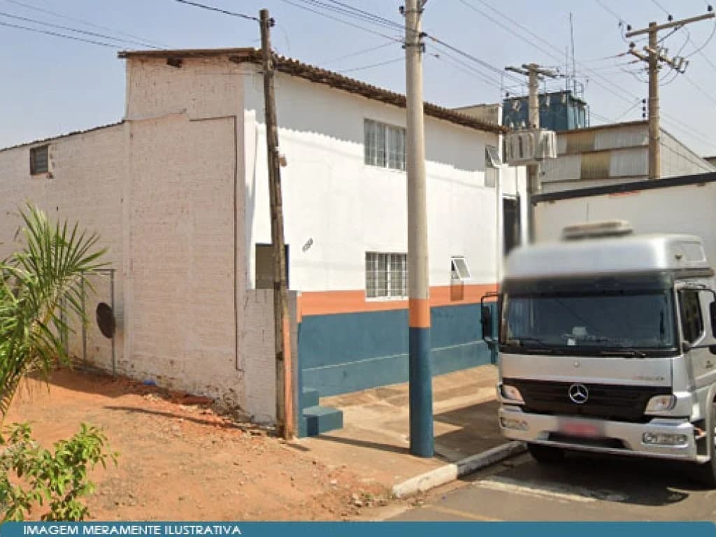Foto 5 de 6: Comercial em leilão em Jaci - SP — Imóvel Industrial 1.837 m² - Jardim Primavera - Jaci - SP