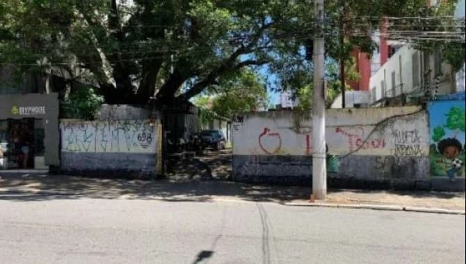 Foto 1 de 6: Terreno em leilão em São Paulo - SP — Área de 1.360 m² com Possibilidade de Incorporação Imobiliária (Próximo ao Metrô) - Campos Elíseos - São Paulo - SP