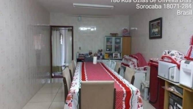 Foto 5 de 10: Casa em leilão em Sorocaba - SP — Casa 269 m² - Lopes de Oliveira - Sorocaba - SP