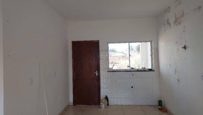 Foto 7 de 14: Casa em leilão em Sinop - MT — Casa, Padrão, 0 Vaga(S) de Garagem