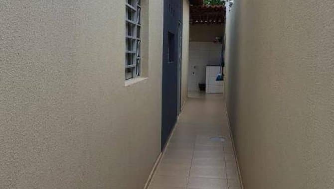 Foto 3 de 15: Casa em leilão em Picos - PI — Casa, Padrão, 1 Vaga(S) de Garagem