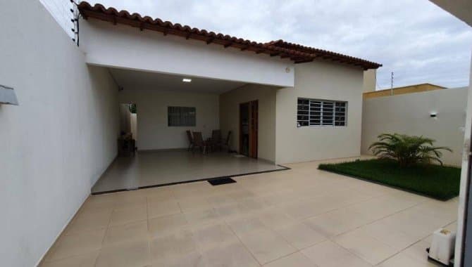 Foto 2 de 15: Casa em leilão em Picos - PI — Casa, Padrão, 1 Vaga(S) de Garagem