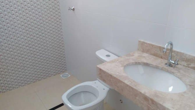 Foto 6 de 15: Casa em leilão em Aparecida De Goiânia - GO — Casa, em Condomínio, 1 Vaga(S) de Garagem