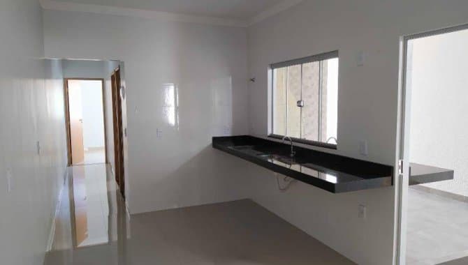 Foto 4 de 15: Casa em leilão em Aparecida De Goiânia - GO — Casa, em Condomínio, 1 Vaga(S) de Garagem