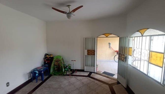 Foto 8 de 18: Casa em leilão em Itaboraí - RJ — Casa, Padrão, 0 Vaga(S) de Garagem