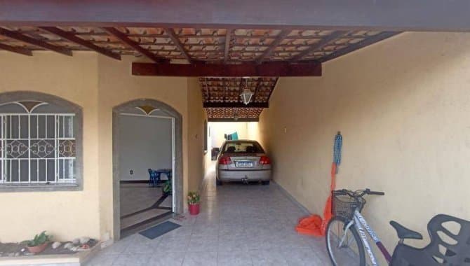 Foto 4 de 18: Casa em leilão em Itaboraí - RJ — Casa, Padrão, 0 Vaga(S) de Garagem