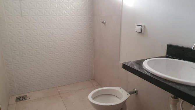Foto 8 de 13: Casa em leilão em Marília - SP — Casa, Padrão, 1 Vaga(S) de Garagem