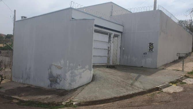 Foto 3 de 13: Casa em leilão em Marília - SP — Casa, Padrão, 1 Vaga(S) de Garagem