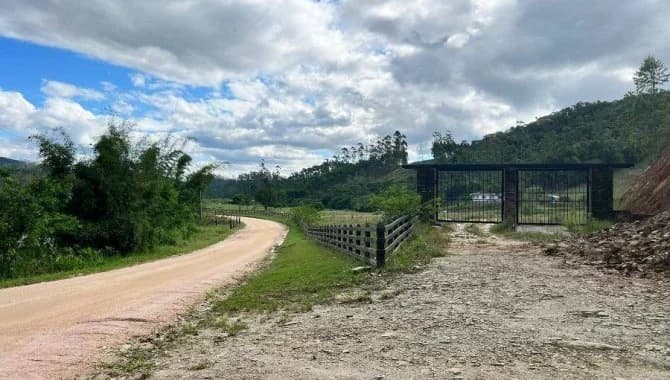 Foto 5 de 20: Area Rural em leilão em São João Batista - SC — Lote, Rural, 0 Vaga(S) de Garagem