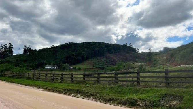Foto 9 de 20: Area Rural em leilão em São João Batista - SC — Lote, Rural, 0 Vaga(S) de Garagem