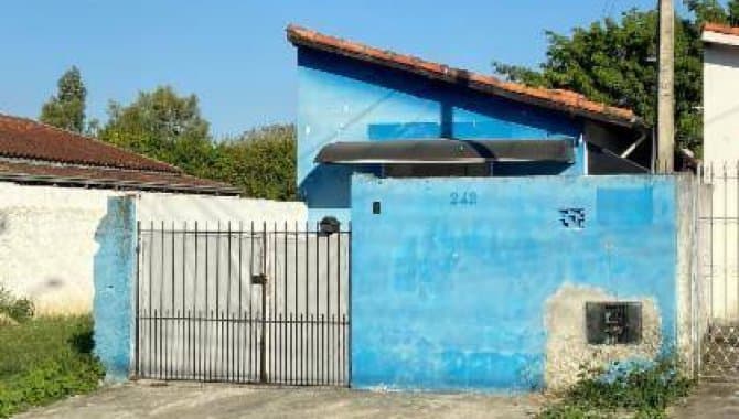 Foto 6 de 19: Casa em leilão em Pindamonhangaba - SP — Casa, Padrão, 1 Vaga(S) de Garagem