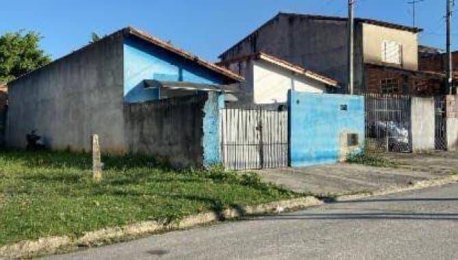 Foto 4 de 19: Casa em leilão em Pindamonhangaba - SP — Casa, Padrão, 1 Vaga(S) de Garagem