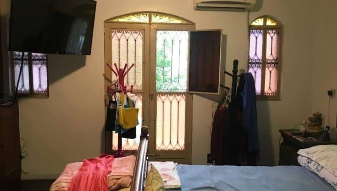 Foto 8 de 23: Casa em leilão em Rio De Janeiro - RJ — Casa, Padrão, 1 Vaga(S) de Garagem