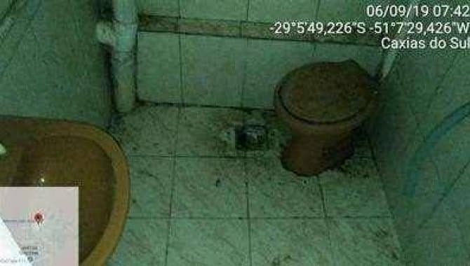 Foto 10 de 24: Casa em leilão em Caxias Do Sul - RS — Casa, Padrão, 0 Vaga(S) de Garagem