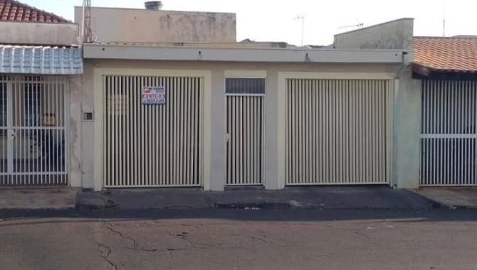 Foto 1 de 22: Casa em leilão em Jaboticabal - SP — Casa, Padrão, 0 Vaga(S) de Garagem