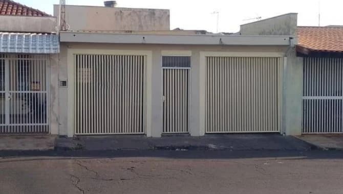 Foto 19 de 22: Casa em leilão em Jaboticabal - SP — Casa, Padrão, 0 Vaga(S) de Garagem