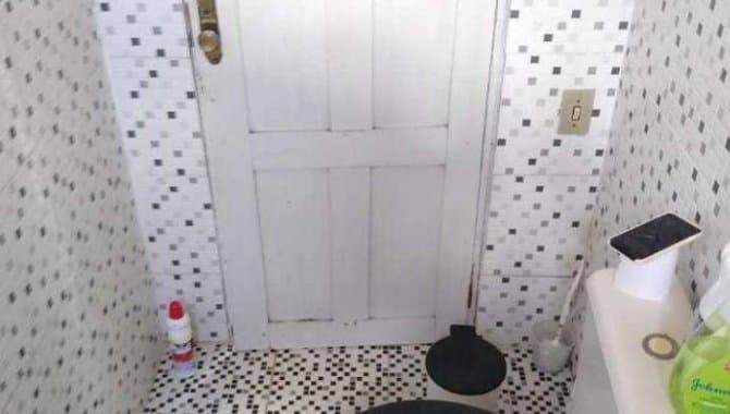 Foto 6 de 15: Comercial em leilão em Itacoatiara - AM — Loja, Padrão, 0 Vaga(S) de Garagem