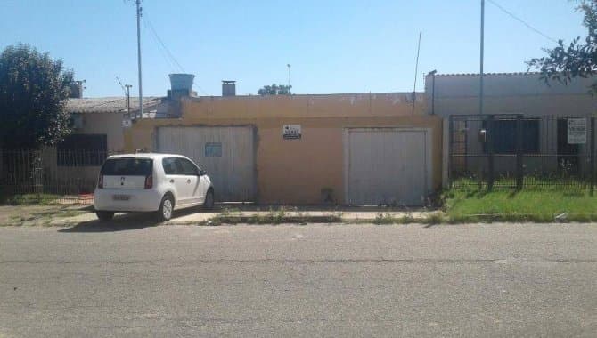 Foto 6 de 13: Casa em leilão em Bagé - RS — Casa, Padrão, 1 Vaga(S) de Garagem