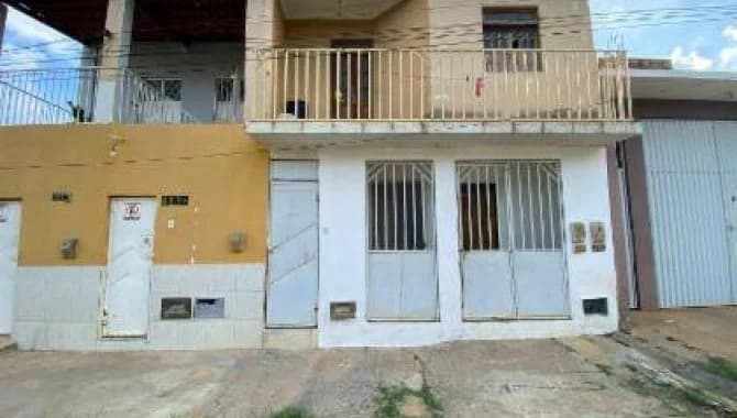 Foto 4 de 17: Casa em leilão em Irecê - BA — Casa, Padrão, 0 Vaga(S) de Garagem