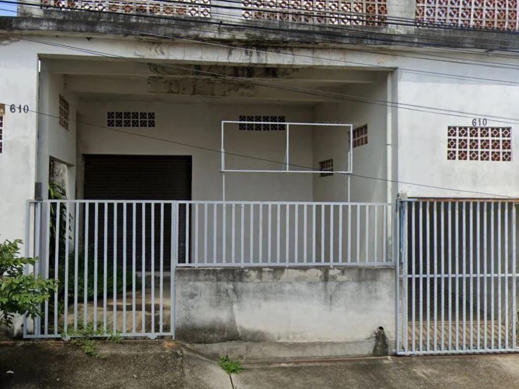 Foto 3 de 5: Comercial em leilão em Taubaté - SP — Imóvel Residencial e Comercial 316 m² (área construída) - Residencial Estoril - Taubaté - SP