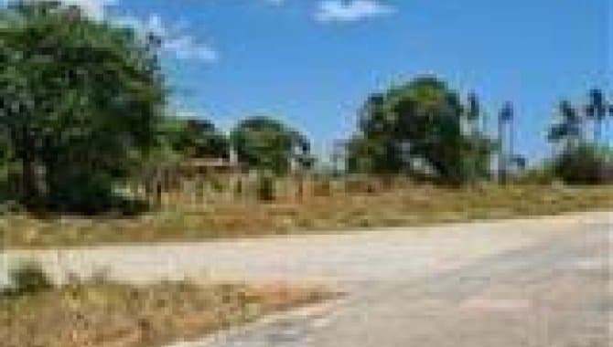 Foto 26 de 30: Terreno em leilão em Caucaia - CE — Área com 7 ha - Centro - Caucaia - CE