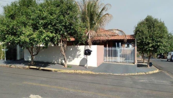 Foto 1 de 13: Casa em leilão em Taciba - SP — Casa 160 m² - Centro - Taciba - SP