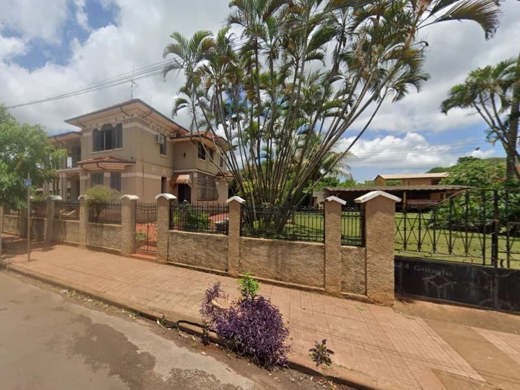 Foto 5 de 7: Casa em leilão em Colina - SP — Casa e Terreno 4.723 m² - Centro - Colina - SP