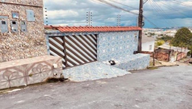 Foto 1 de 2: Casa em leilão em Manaus - AM — Casa - Manaus-AM - Rua Areca-Bambu, 37 - Jorge Teixeira