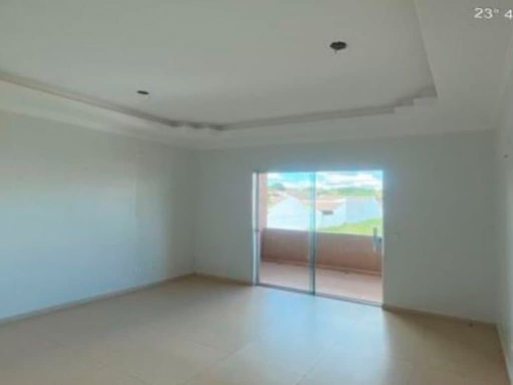 Foto 7 de 18: Comercial em leilão em Pérola - PR — Imóvel Comercial e Residencial 510 m² - Parque Residencial Pérola - Pérola - PR