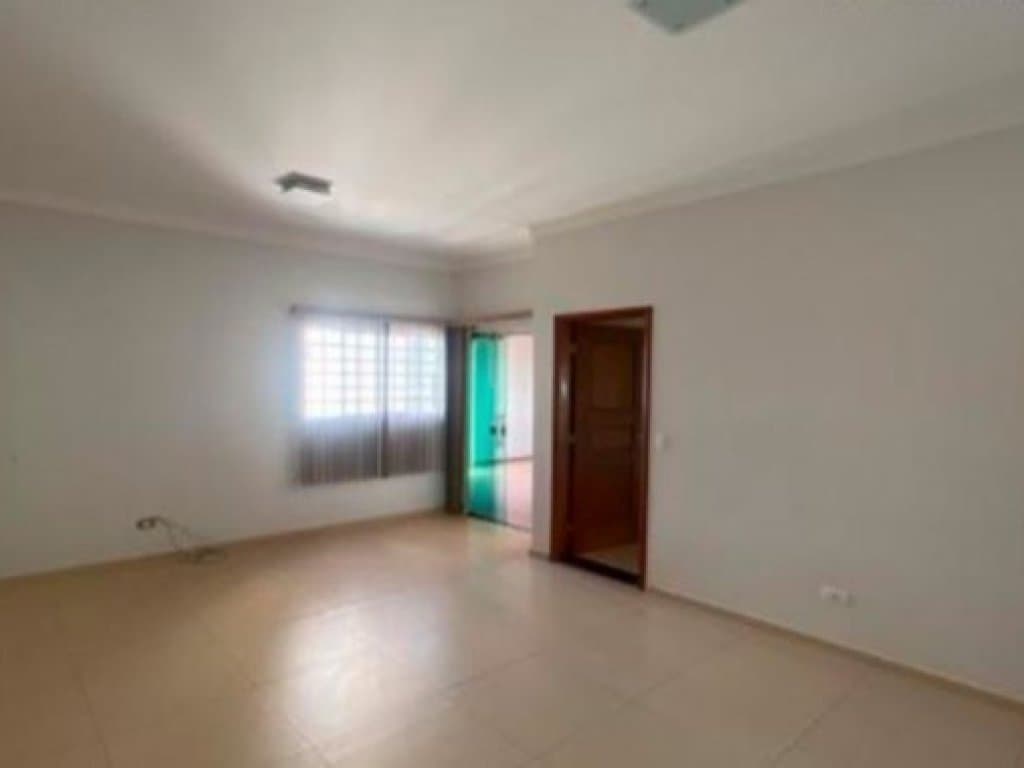 Foto 14 de 18: Comercial em leilão em Pérola - PR — Imóvel Comercial e Residencial 510 m² - Parque Residencial Pérola - Pérola - PR
