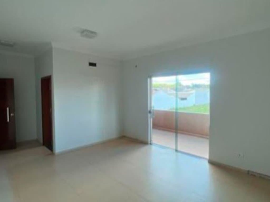 Foto 17 de 18: Comercial em leilão em Pérola - PR — Imóvel Comercial e Residencial 510 m² - Parque Residencial Pérola - Pérola - PR