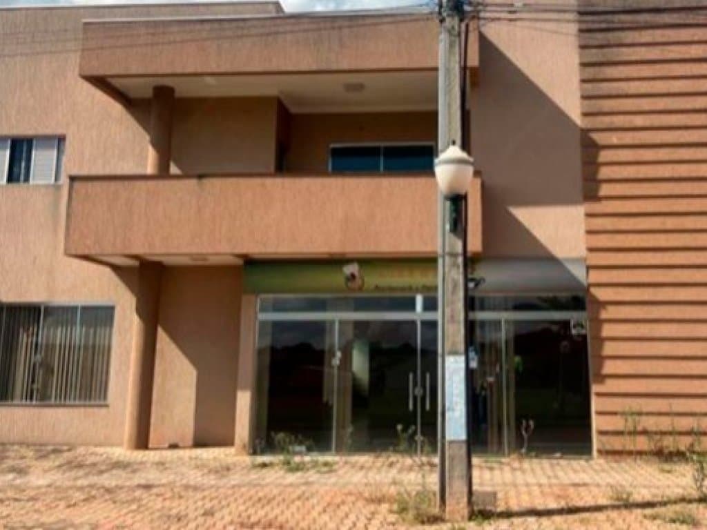 Foto 2 de 18: Comercial em leilão em Pérola - PR — Imóvel Comercial e Residencial 510 m² - Parque Residencial Pérola - Pérola - PR