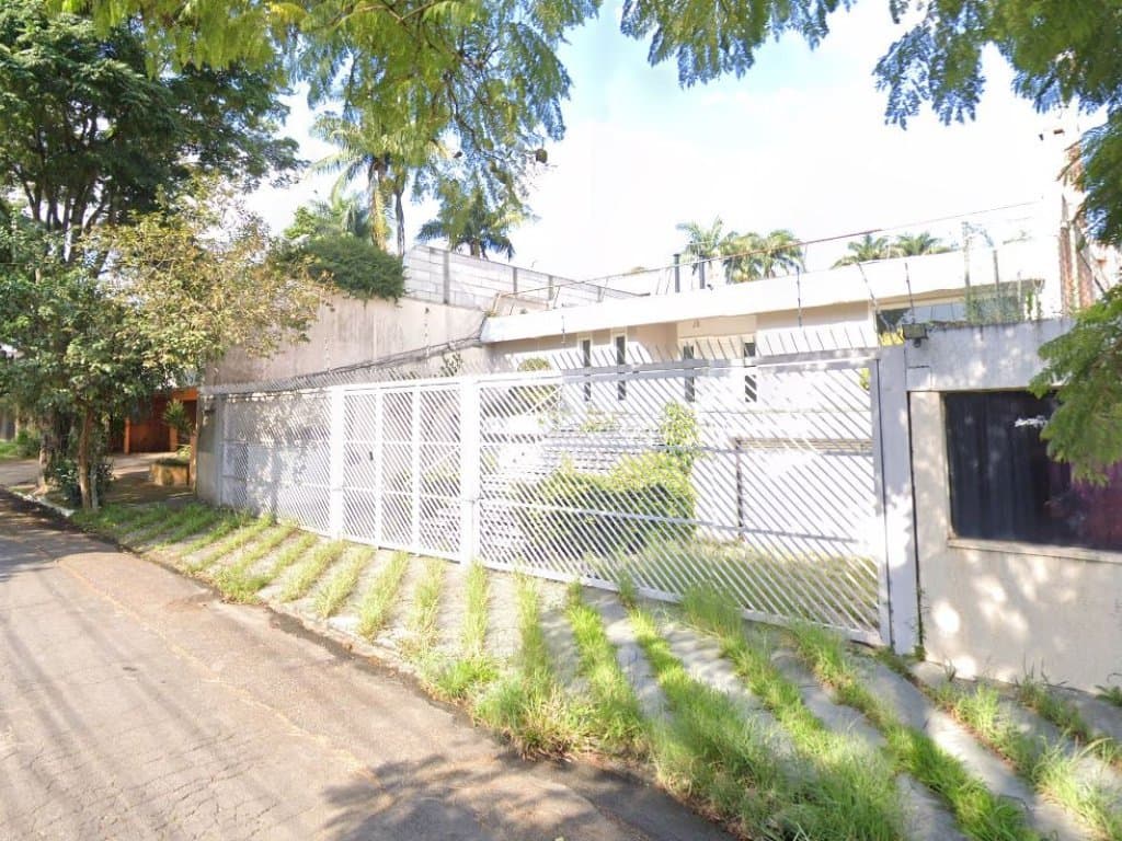 Foto 3 de 6: Casa em leilão em São Paulo - SP — Casa 908 m² - Interlagos - São Paulo - SP