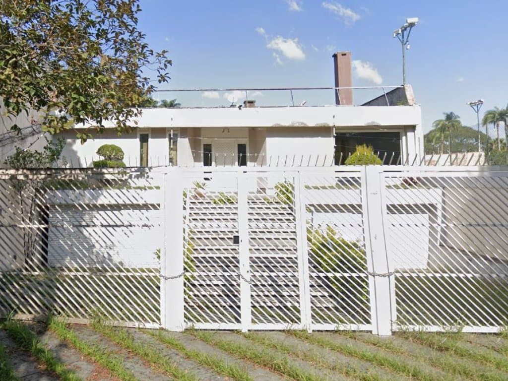 Foto 4 de 6: Casa em leilão em São Paulo - SP — Casa 908 m² - Interlagos - São Paulo - SP