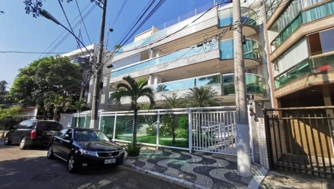 Foto 1 de 6: Apartamento em leilão em Rio De Janeiro - RJ — Apartamento, Padrão, 3 Vaga(S) de Garagem